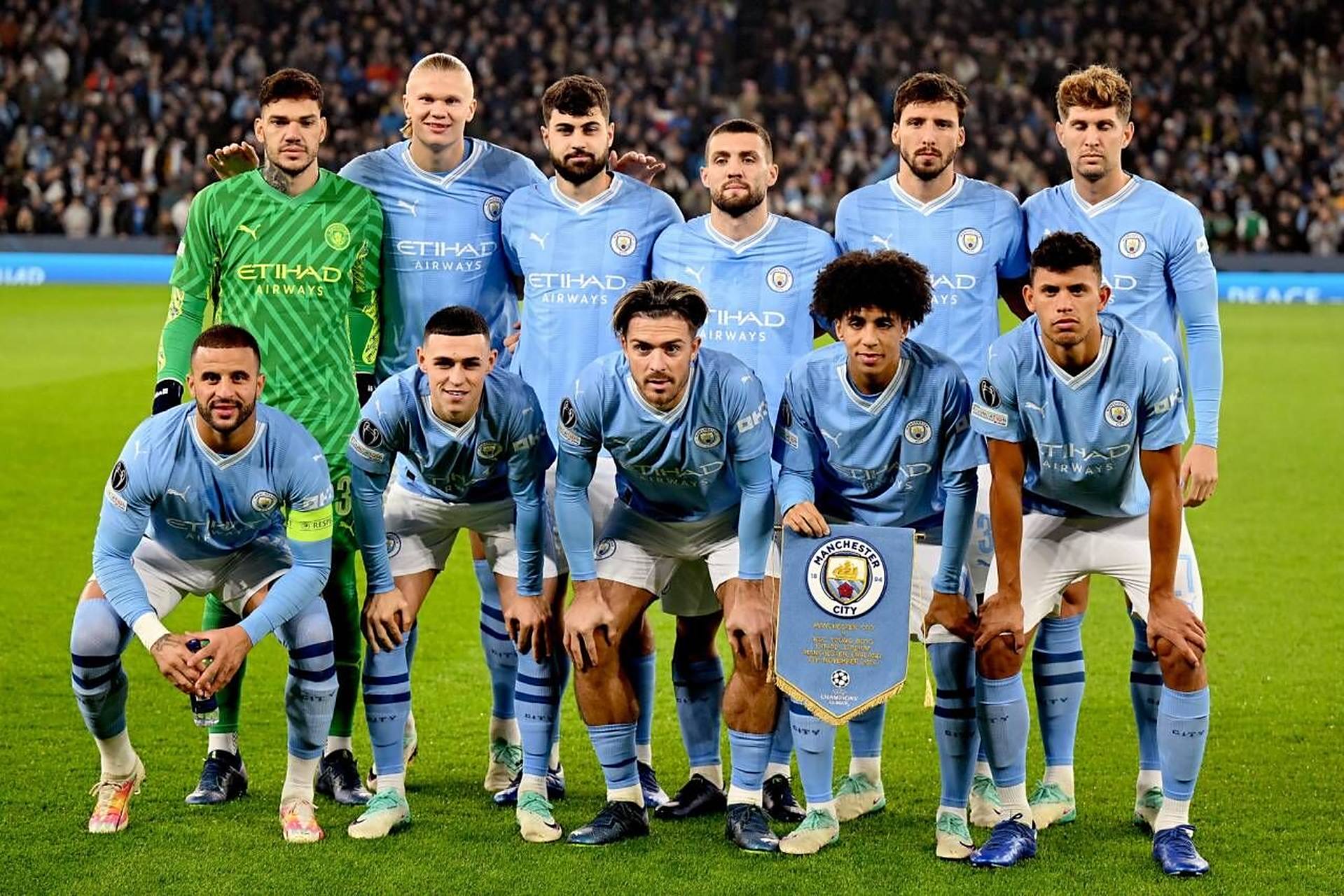 记者：尤文可能在冬窗拿洛卡特利和国米租借交换弗拉泰西（记者：尤文或冬窗以洛卡特利＋租借方案与国米交换弗拉泰西）